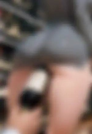 如果是認真的也許可以給你看..?